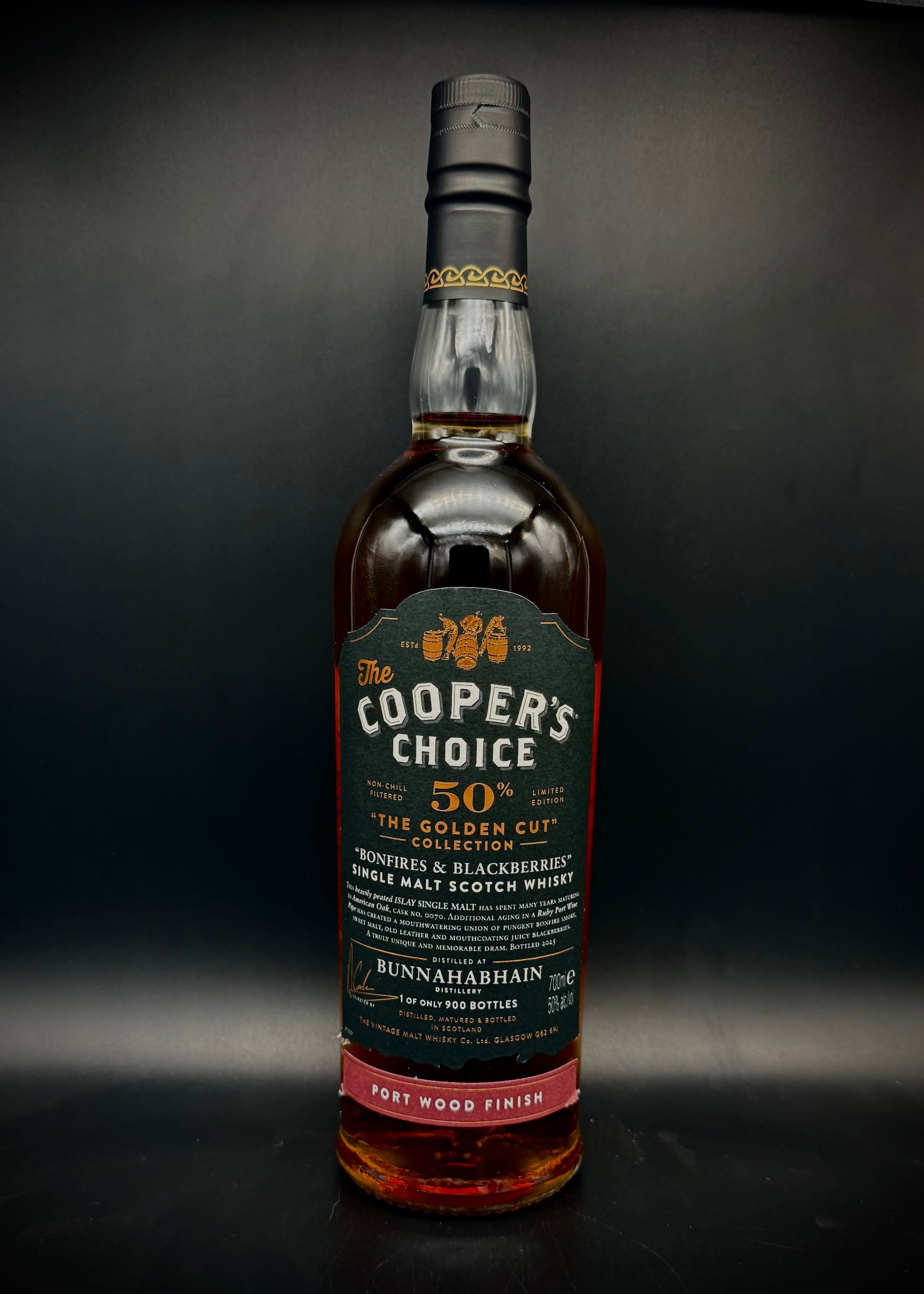 Horny Pony  Bunnahabhain 2015 Port Wood Finish "Bonfires and Blackberries" The Golden Cut 50%ABV 30ml