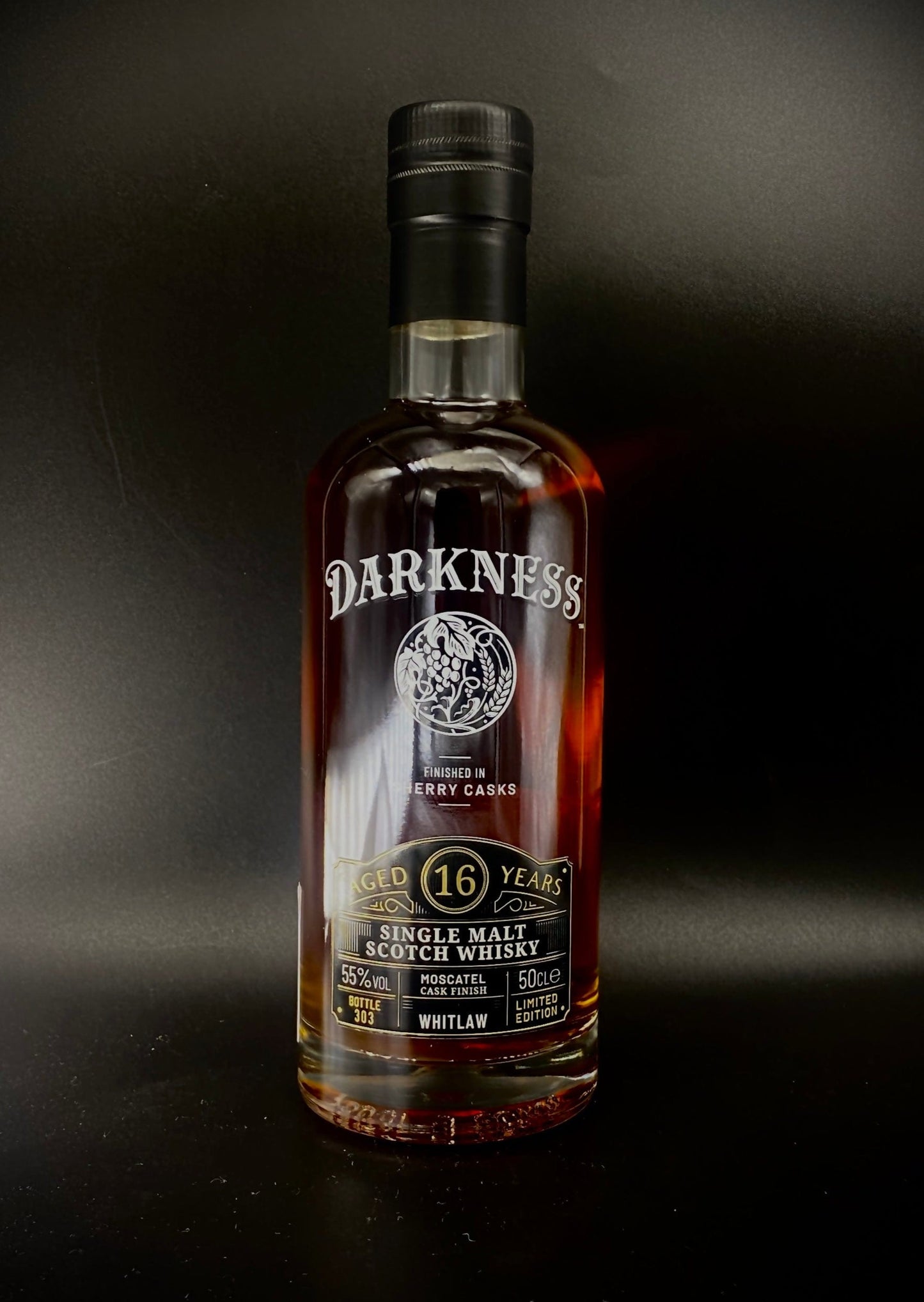 Horny Pony  Whitlaw 16y/o (Highland Park) The Darkness 55%abv 30ml